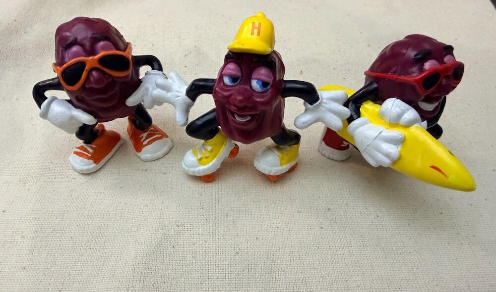 California Raisins 3-Piece Figure Set – Assorted Characters – Vintage 1987